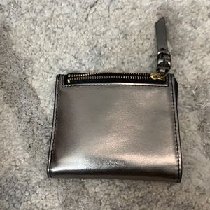 Fossil wallet